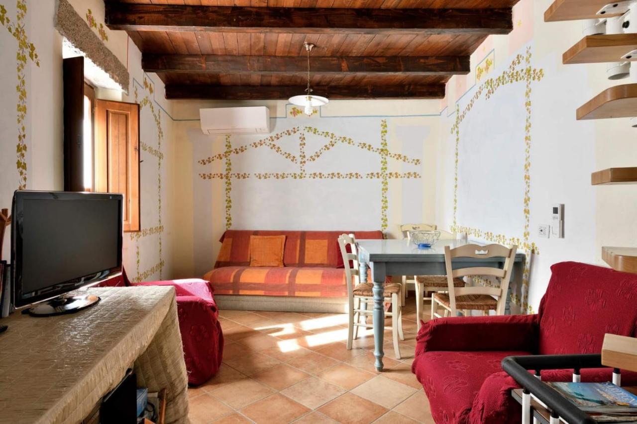 Loceri Albergo Diffuso Antica Posada מראה חיצוני תמונה